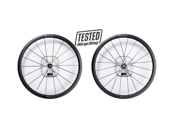 Bicycling Mag Review - Hunt 32  Aerodynamicist UD Carbon Spoke Disc Wheelset