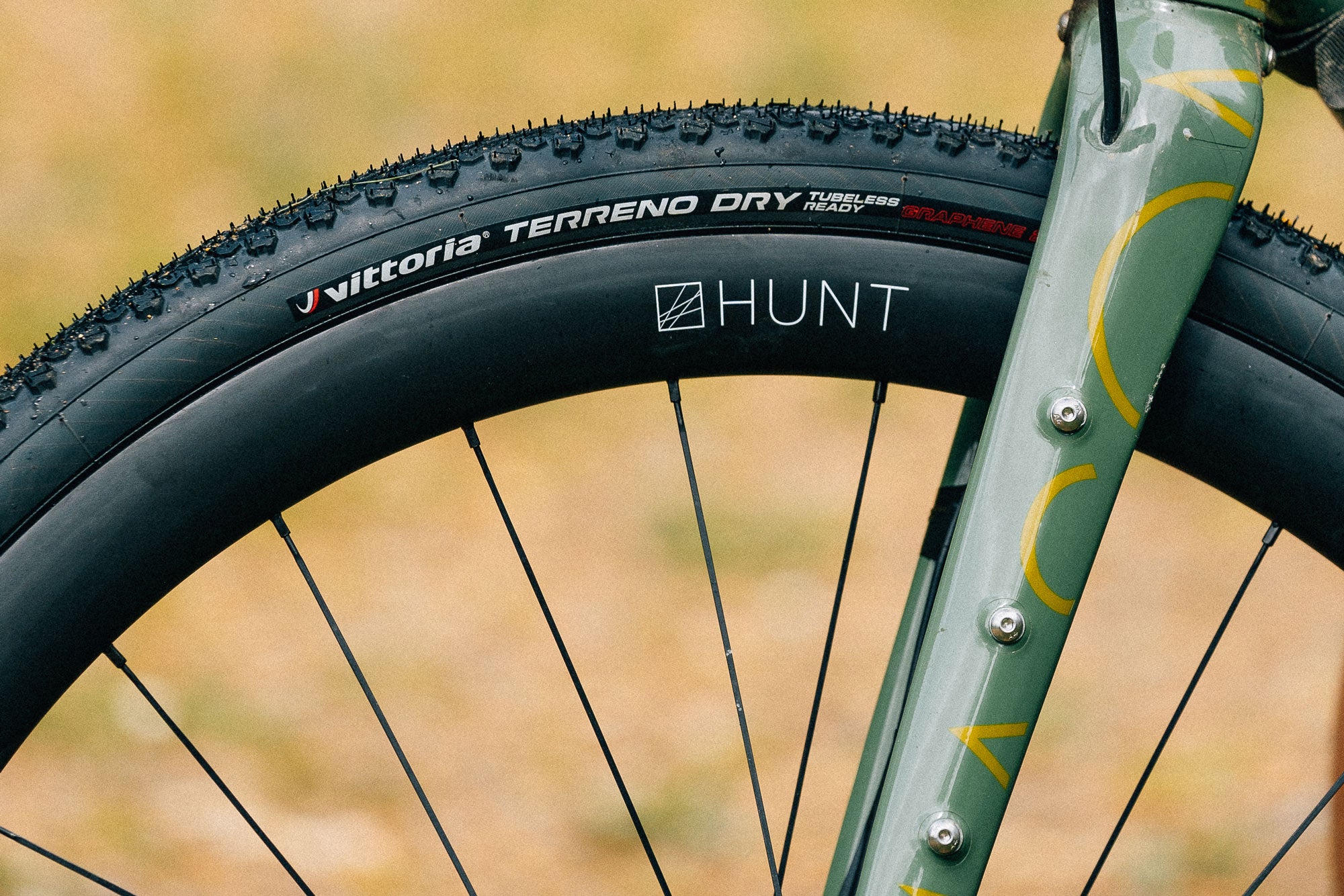 carbon wheelset gravel bike HUNT 40 Carbon Gravel Dynamo Wheelset – Hunt Bike Wheels US