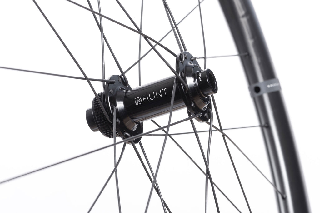 HUNT 4 Season Carbon Dura Wheelset