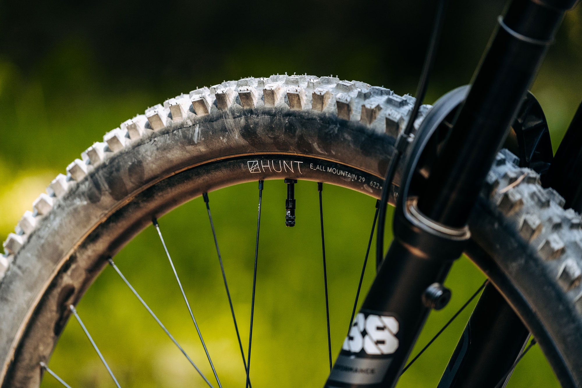 HUNT E_All Mountain 29 Wheelset – Hunt Bike Wheels US