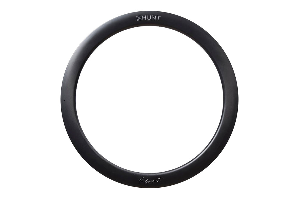 HUNT 54 Aerodynamicist UD V2 Carbon Rim | Front