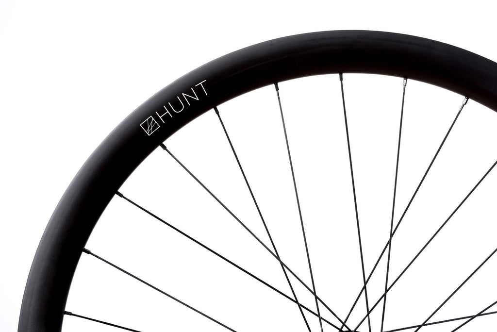 HUNT 40 Carbon Gravel Dynamo Rim