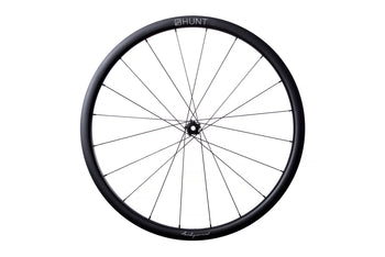 <h1>Rims</h1><i>The broad shape and large radius spoke bed profile (developed by HUNT's in-house engineering team for the LIMITLESS project allows excellent transfer of airflow from tire to the rim and then around the spoke bed to ensure low aerodynamic drag at a wide range of yaw angles.</i>