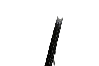 <h1>RIM BED</h1> <i>H-Lock tubeless-ready rim bed profile. H-Lock is our tubeless-ready rim bed profile with up-kicks to the shoulders of the tubeless steps which help to create a great rim-well seal for first installation and easy sealing of tubeless tyres. The H-Lock profile also locks the beads in place more securely once seated. This is especially important when running lower pressures off road.</i>