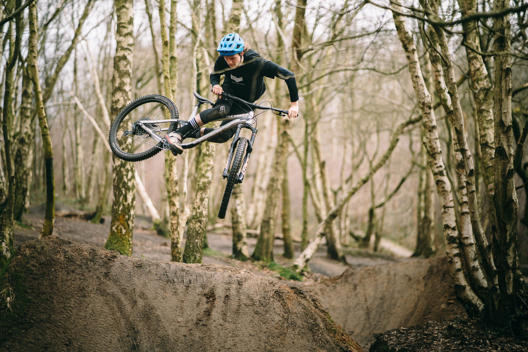 <h1>Made for where you ride</h1><i>From the rock and root strewn decent, to the white-knuckle inducing jump trails; we wanted to create a series of wheelsets tailored for your Enduro riding.</i>