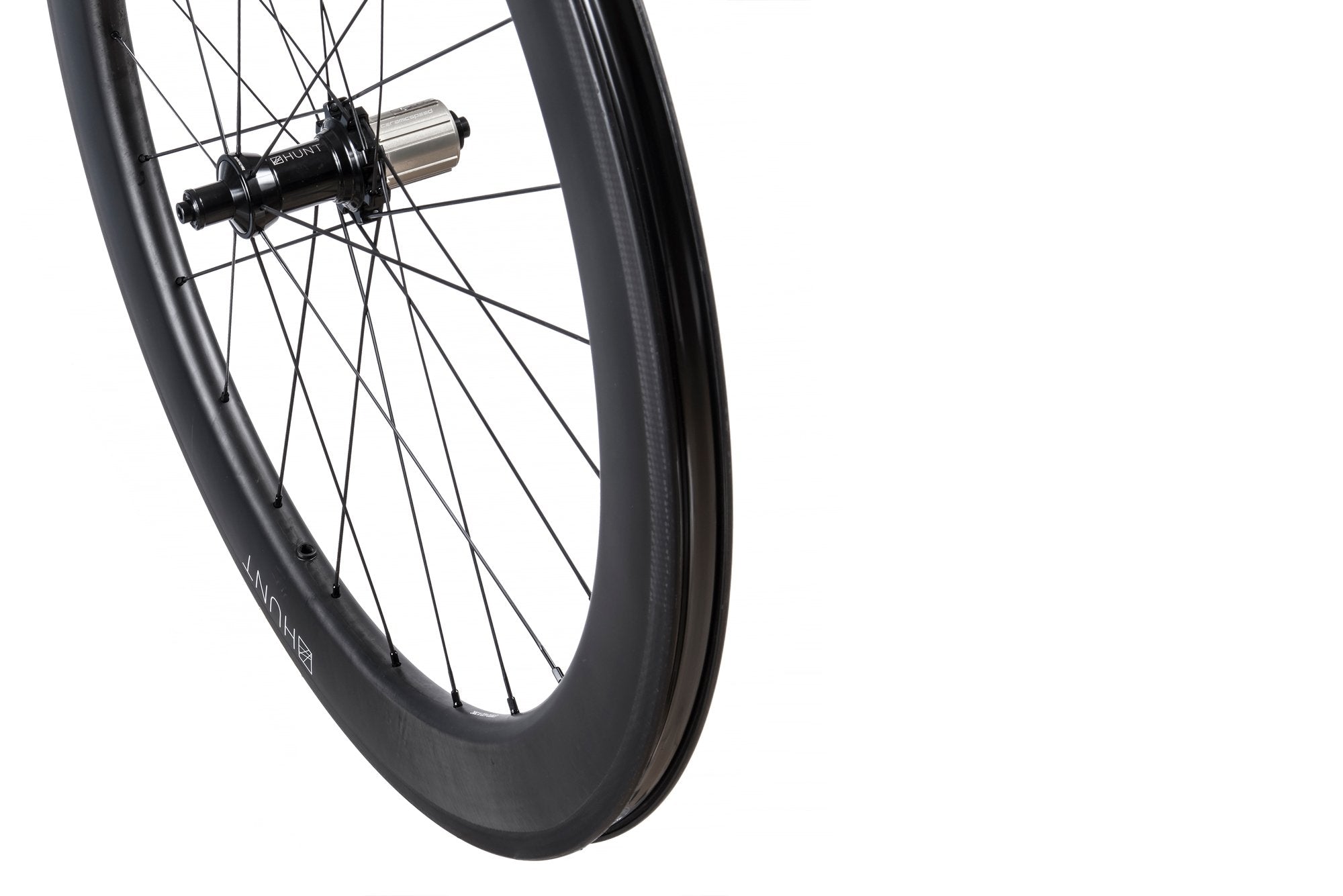 RE:NEW HUNT 62 Carbon Aerodynamicist Wheelset