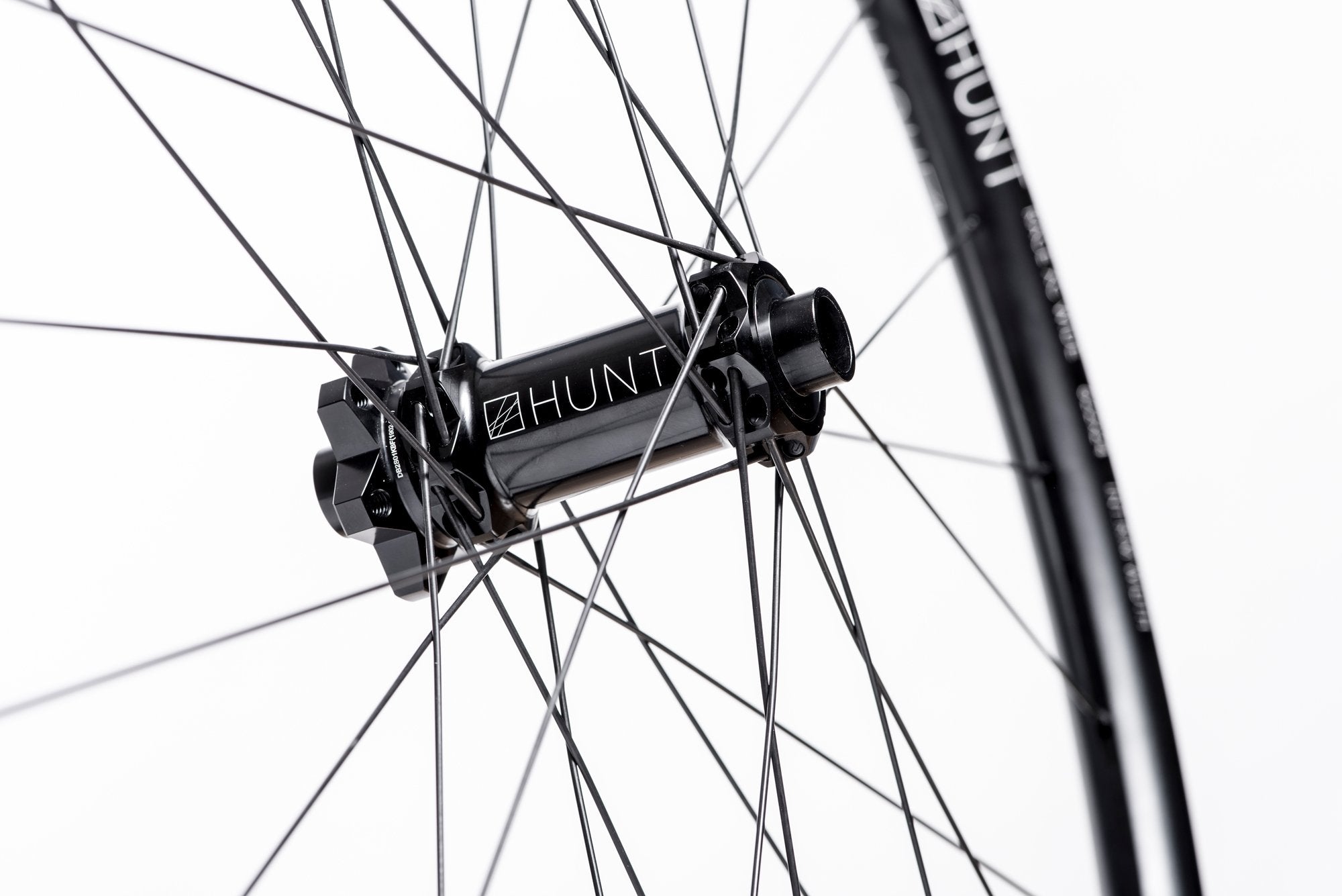 <h1>Front Hub</h1><i>Suited to match the needs of the modern trail bike rider. Featuring durable bearings and 7075-T6 series alloy axles to increase stiffness. These hubs have been selected based on their ability to perform on the most aggressive trails.</i>