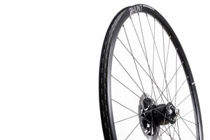 RE:NEW HUNT SuperDura Dynamo Disc Wheelset