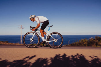 <h1>Aerodynamicist Rim Profile</h1><i>The benefits of blunted spoke bed areas revolve primarily around the predictable airflow, with the wind ‘hugging’ the rim as it passes across it (as opposed to older style V-shaped rims, which would create turbulence in the form of stalls). The wider profile ensures the flow stays attached to the surface as long as possible before the point of separation, which is key as yaw angles increase..</i>