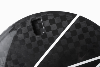 <h1>Rim Bed</h1><i>H-Lock is our tubeless-ready rim bed profile with up-kicks to the shoulders of the tubeless steps which help to create a great rim-well seal for first installation and easy sealing of tubeless tyres. The H-Lock profile also locks the beads in place more securely once seated. This is especially important when running lower pressures off road.</i>